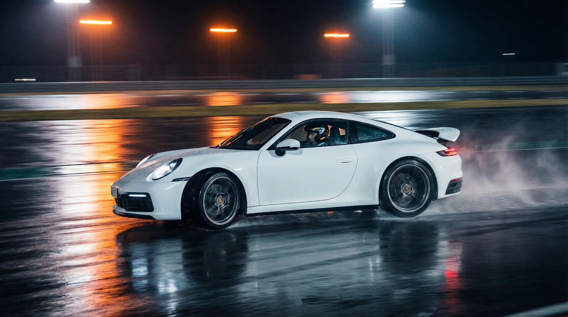 海角社区跑车频道